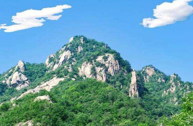 河南省一个县，人口超60万，因为一座山而得名！