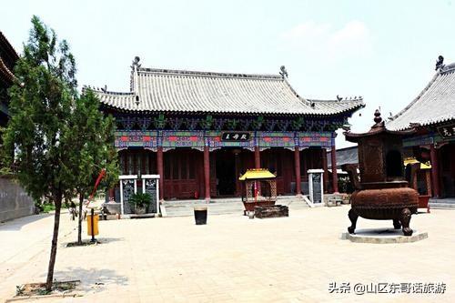被人们称之为中州神仙皇京城，河南襄城五岳庙