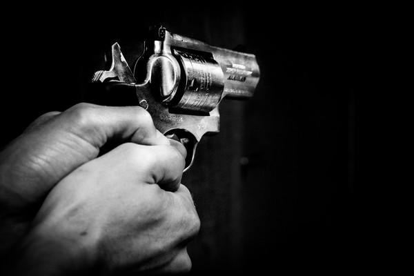 ▼男子返家后举枪自尽.(示意图/取自免费图库pixabay,与本案无关)