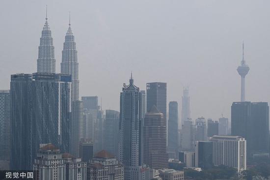 ▲9月10日，马来西亚吉隆坡，受雾霾影响严重。|视觉中国