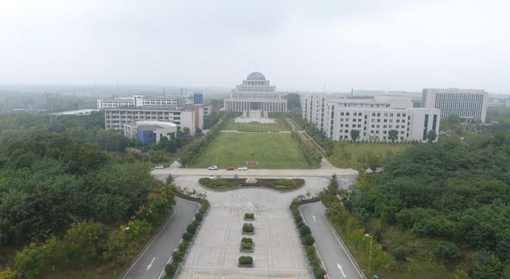 信阳农林学院