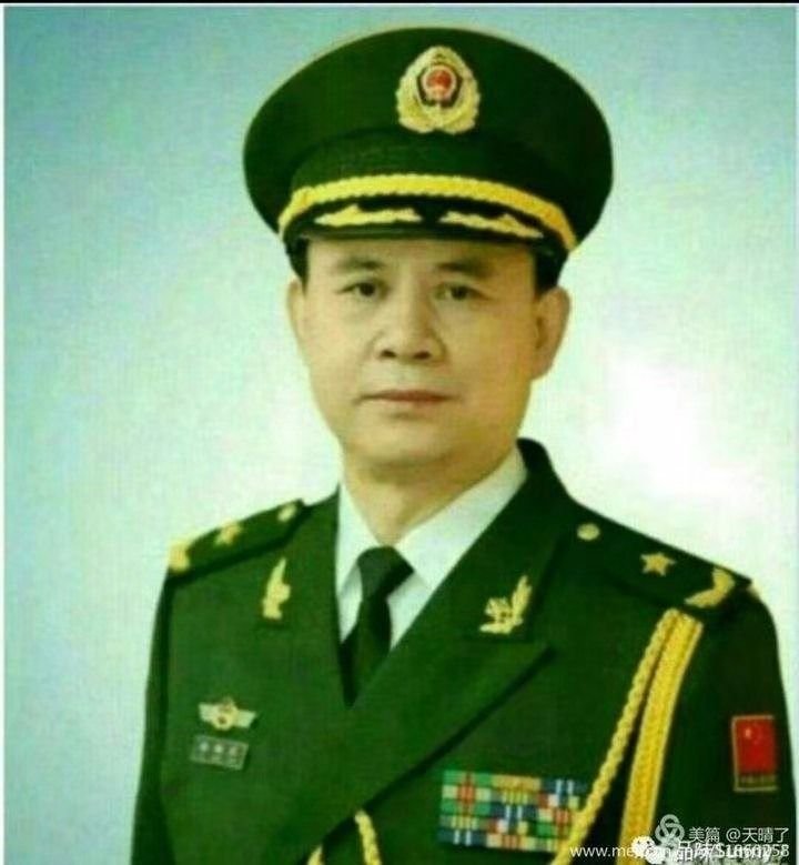 【都市头条向幸福出发编辑部】第887期 李炳天将军《边防•家乡》之三十一 黎明(图6)