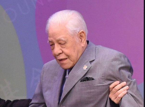 台湾首任总统李登辉今晚97岁辞世