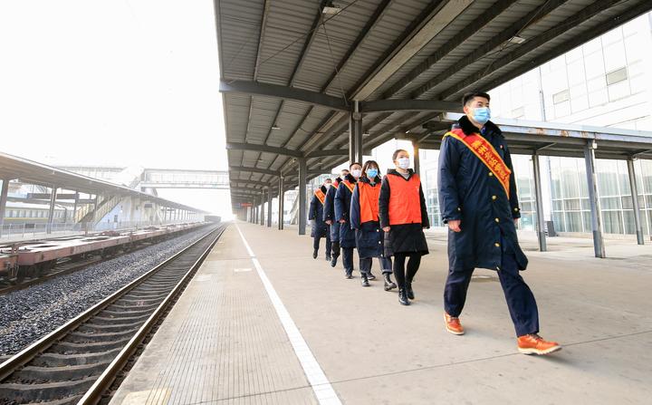 滁州北站启动“开往春天的列车”