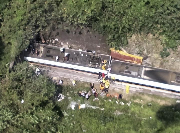 Taiwan_train_derailment:_Over_40_killed_as_rescue_operation_continues_for_survivors