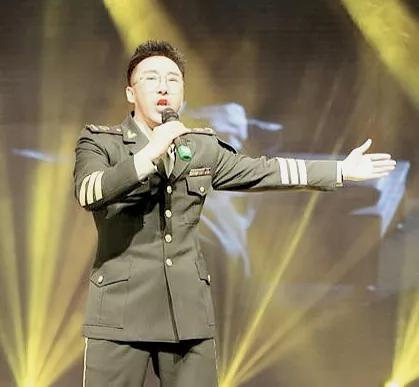 青年歌唱家齐航推出原创歌曲《百年》为党庆生 为祖国歌唱