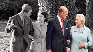 英国女王伊丽莎白二世的丈夫菲利普亲王去世享年99岁