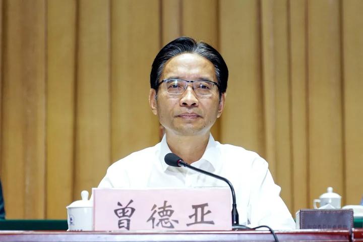 中共河南省委宣传部常务副部长 曾德亚