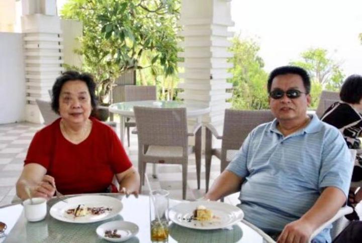 图片[2]-冰凌：永远快乐的母亲-华闻时空