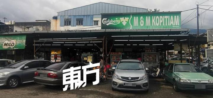 太平M&M咖啡店椰漿飯與印度薄餅檔印裔同胞經營的椰漿飯、印度薄餅及麥餅攤檔，食物價格廉宜、美味，又份量十足，成功抓住華裔食客的胃口。