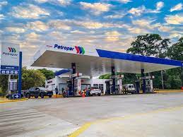 Petróleos Paraguaios baixa preço da nafta 97 octanas - Prensa Latina