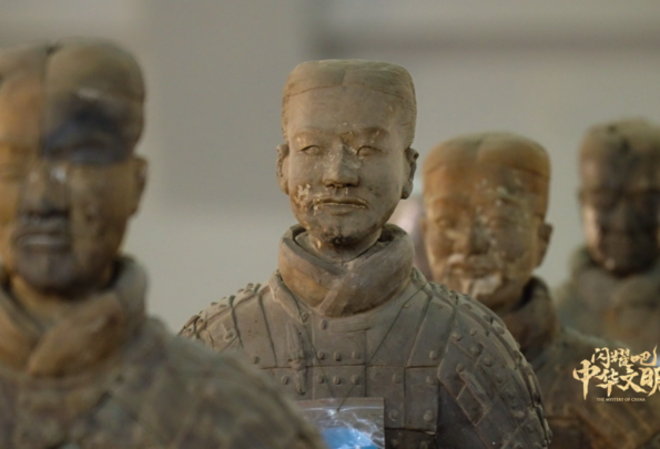 世界第八大奇迹秦始皇陵兵马俑绿脸兵马俑暗藏玄机？_中国大陆_