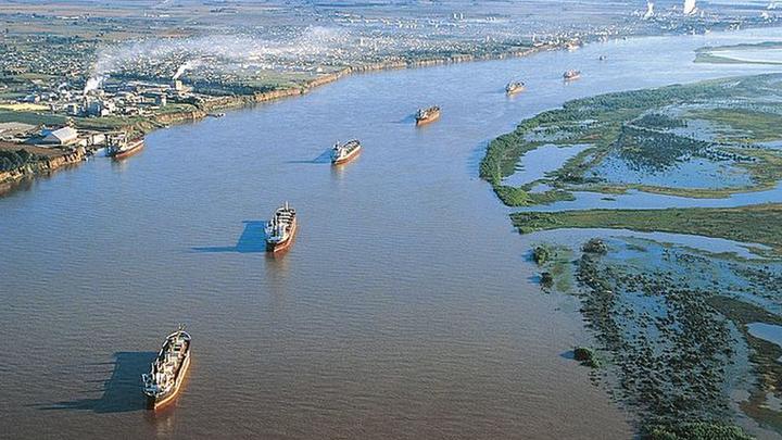 Hidrovía Paraguay-Paraná: cómo es la salida al mar por el Atlántico que comenzó a usar Bolivia como alternativa en su histórica disputa con Chile - BBC News Mundo