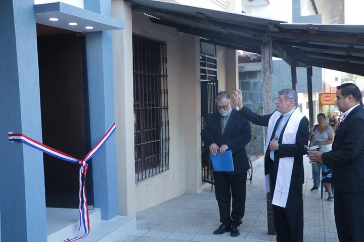 Caacupé: inauguran salón Pbro. Juan Ayala Solís y lanzan libro que lleva su nombre - Nacionales - ABC Color