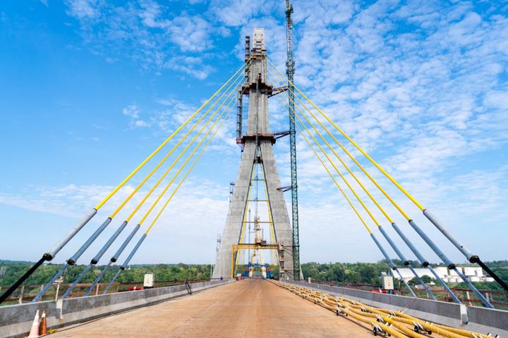 Ponte internacional da Integração Brasil-Paraguai chega a 94% das obras concluídas