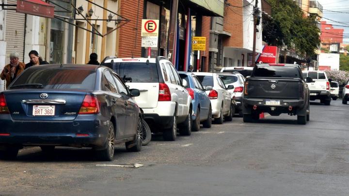 El 82,6% de conductores en Asunción y área metropolitana no pagan estacionamiento