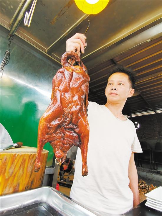 烧猪,烧鹅价格与去年同期持平 清明祭祖食品走俏