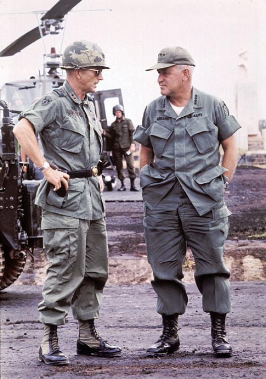 越战美军总司令艾布拉姆斯:虽未力挽狂澜,也曾鞠躬尽瘁