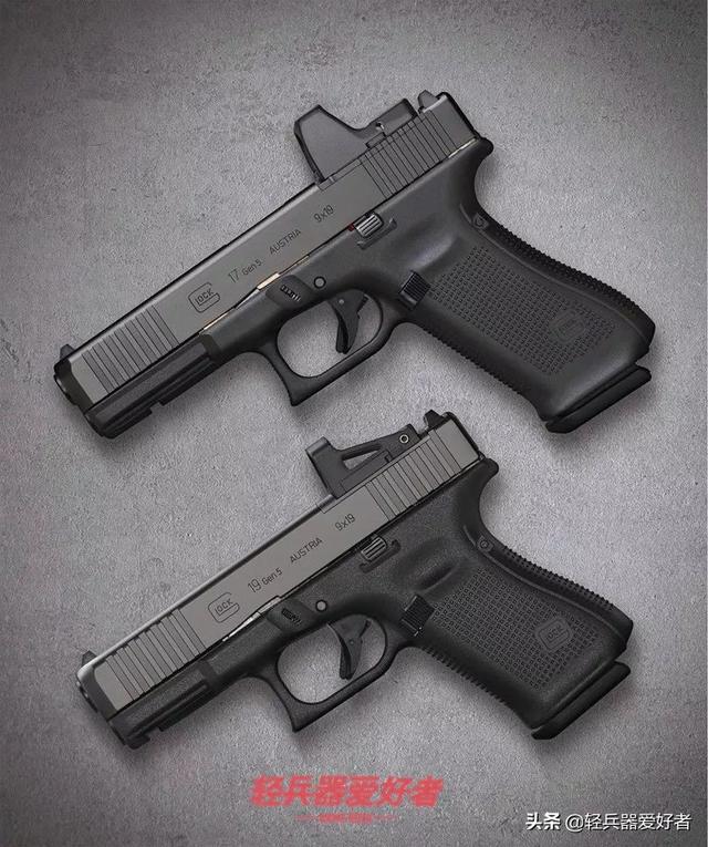 第一代(gen1)扳机上方只有一个固定销外露,没有导轨,握把没有手指槽
