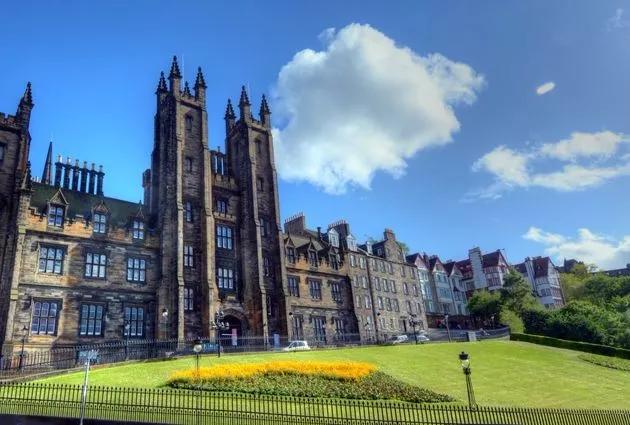 爱丁堡大学商学院2020年硕士申请开放!申请费涨了!