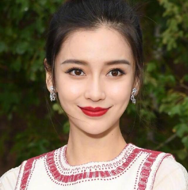 明星生图:郑爽瘦到眼睛凹陷,沈月玩突破,孟美岐成路人_希腊_新闻_华人