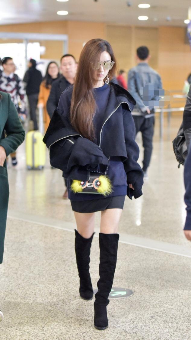 赵丽颖实力演绎小个子穿搭,每套服装都穿出高挑感,太会搭配了