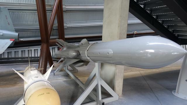 海鹰5反舰导弹图片