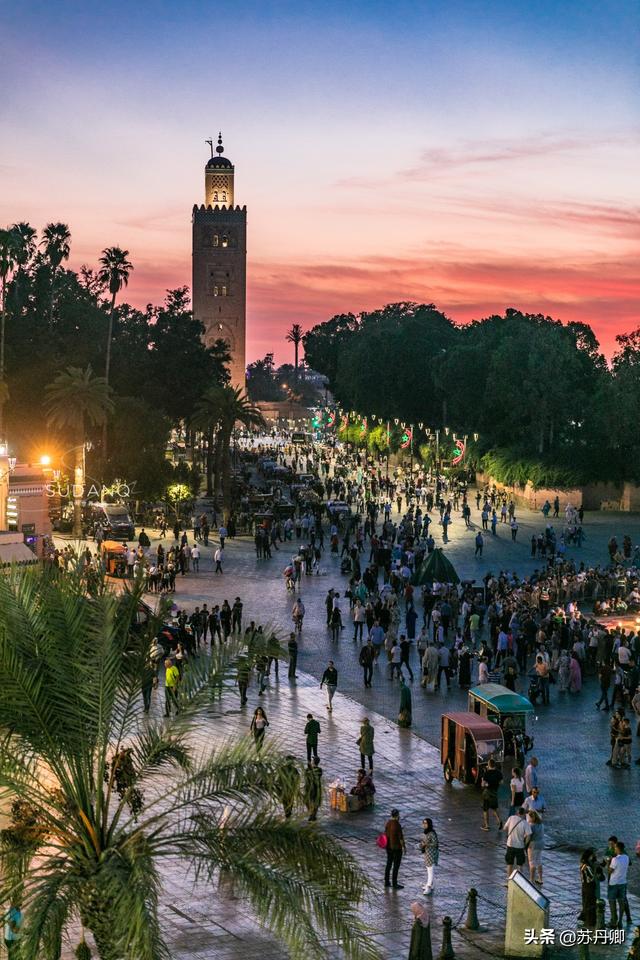 摩洛哥的奇幻夜:它曾是处决犯人的刑场,游客与亡魂共同狂欢
