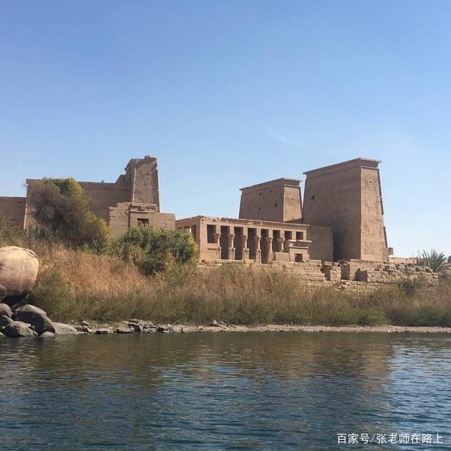 纳塞尔湖上的菲莱岛印象