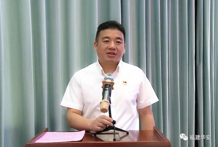 心无旁骛抓落实六稳六保促发展签约啦总投资达1142亿元