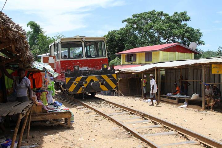 采茶 火车旅行,马达加斯加唯一的茶园里竟然还有这样的地方