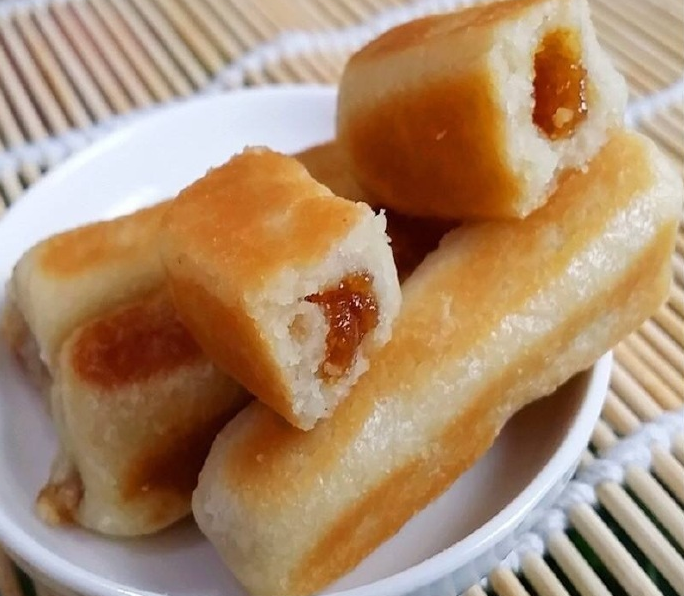 yummy snacks foods:pillow cookie