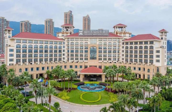 夜福州幸福城最美的背景色昨晚这场浪漫的直播好炫好疯狂