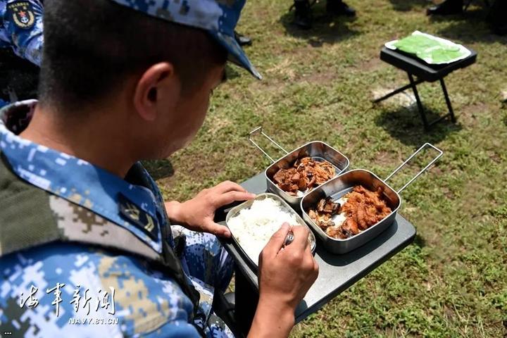 海军伙食图片