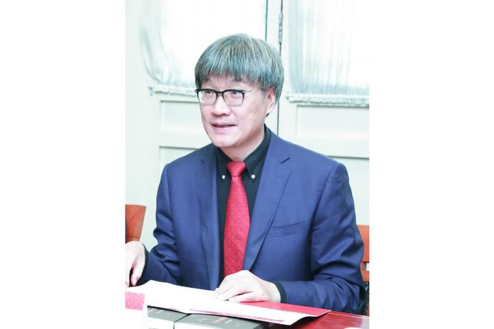 张旋龙捐资支持北大对外汉语和传统文化研究