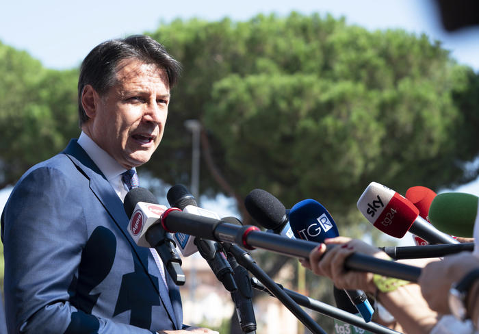 总理孔特表示在意大利举行的下一届g20峰会将会是"集体重生的时刻"