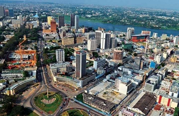 《西非华声》 i 科特迪瓦:成为非洲最具投资吸引力的国家