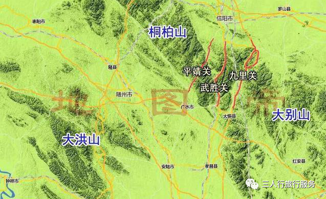 一个,大概位置在桐柏山脉的五峰岭,凤凰山之间,省道s224走的是平靖关