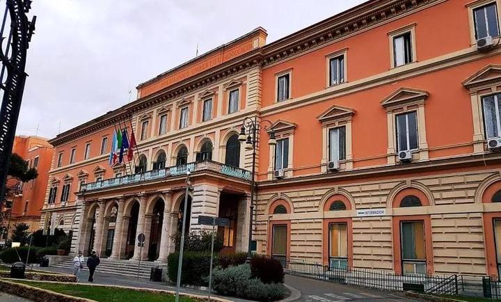 建校700余年罗马大学迎来史上首位女校长