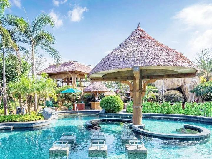 金谷温泉酒店金谷温泉位于龙海市东泗乡东泗村,布局上依山就势,形成有