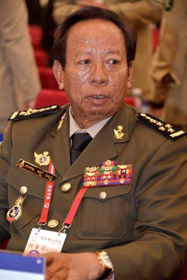 上将军衔,亲王爵位,为国家立下无数功勋_柬埔寨_新闻_华人头条