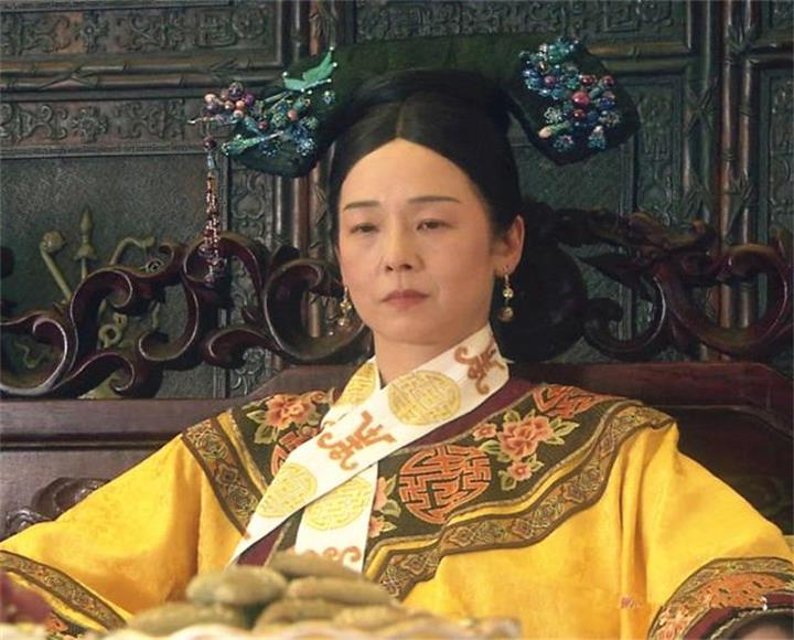 清朝慈禧太后到底有多腐败奢侈只有你想不到没有她做不到