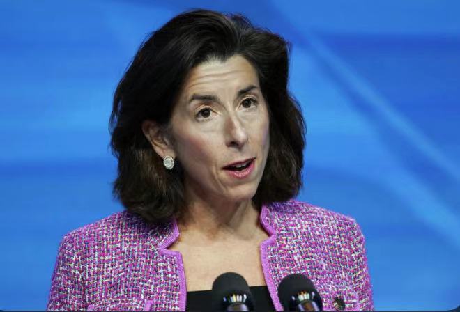 罗得州州长吉娜·雷蒙多(gina raimondo)正式成为新一任美国商务部长