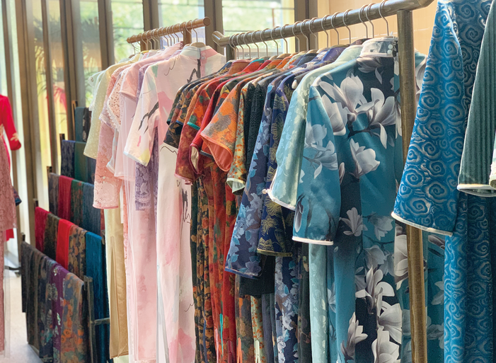 国货品牌引年轻人追捧河南本土国潮服饰如何突围