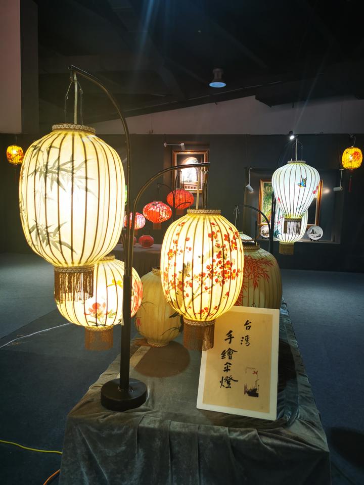 台湾伞灯:一个有故事的灯笼_文化_中国香港_新闻_华人头条
