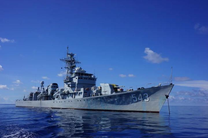 丹东舰退役!服役36年,"老兵"再见