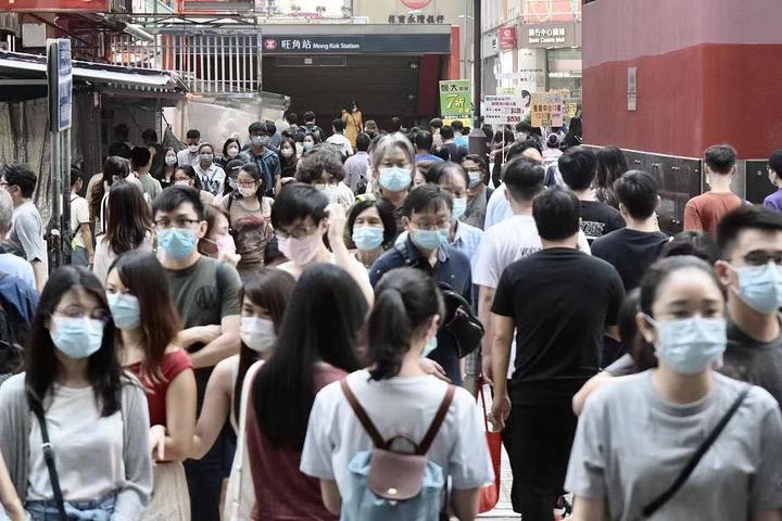 今日唯一一宗本地確診個案,涉及昨日初步確診的灣仔警署35歲男警員.