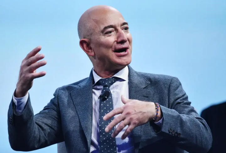 据insider报道,杰夫·贝佐斯(jeff bezos)周一宣布,他和弟弟马克·