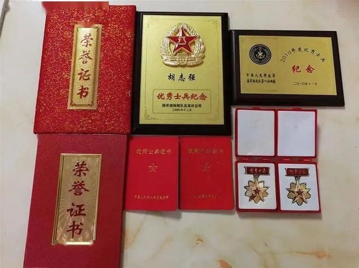 连救4个落水女孩这位海军陆战队老兵火了
