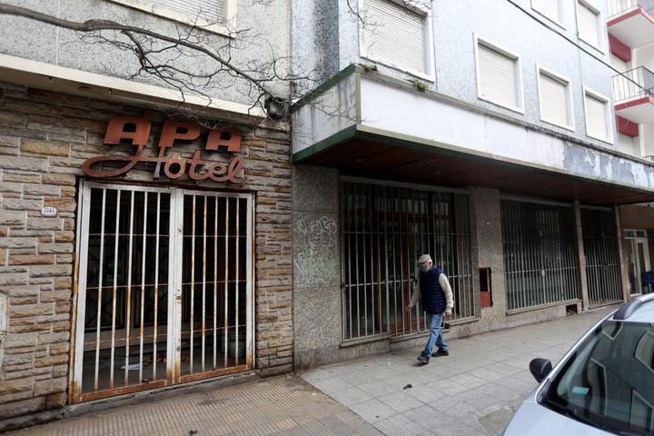 疫情影响过去一年内阿根廷约两万家企业倒闭